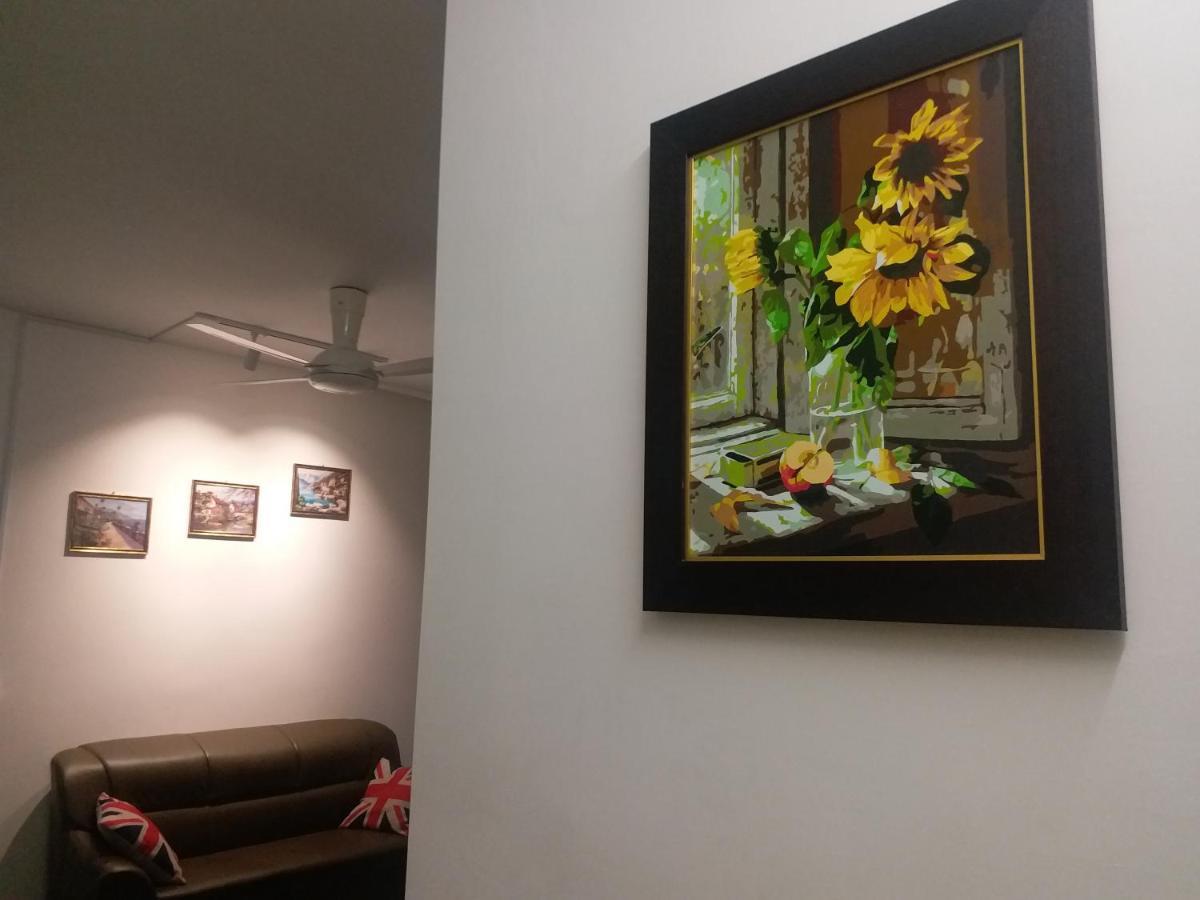 Hits Homestay Bayan Lepas Exteriér fotografie