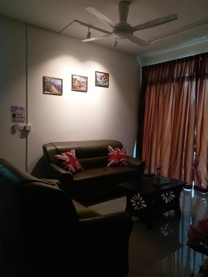 Hits Homestay Bayan Lepas Exteriér fotografie