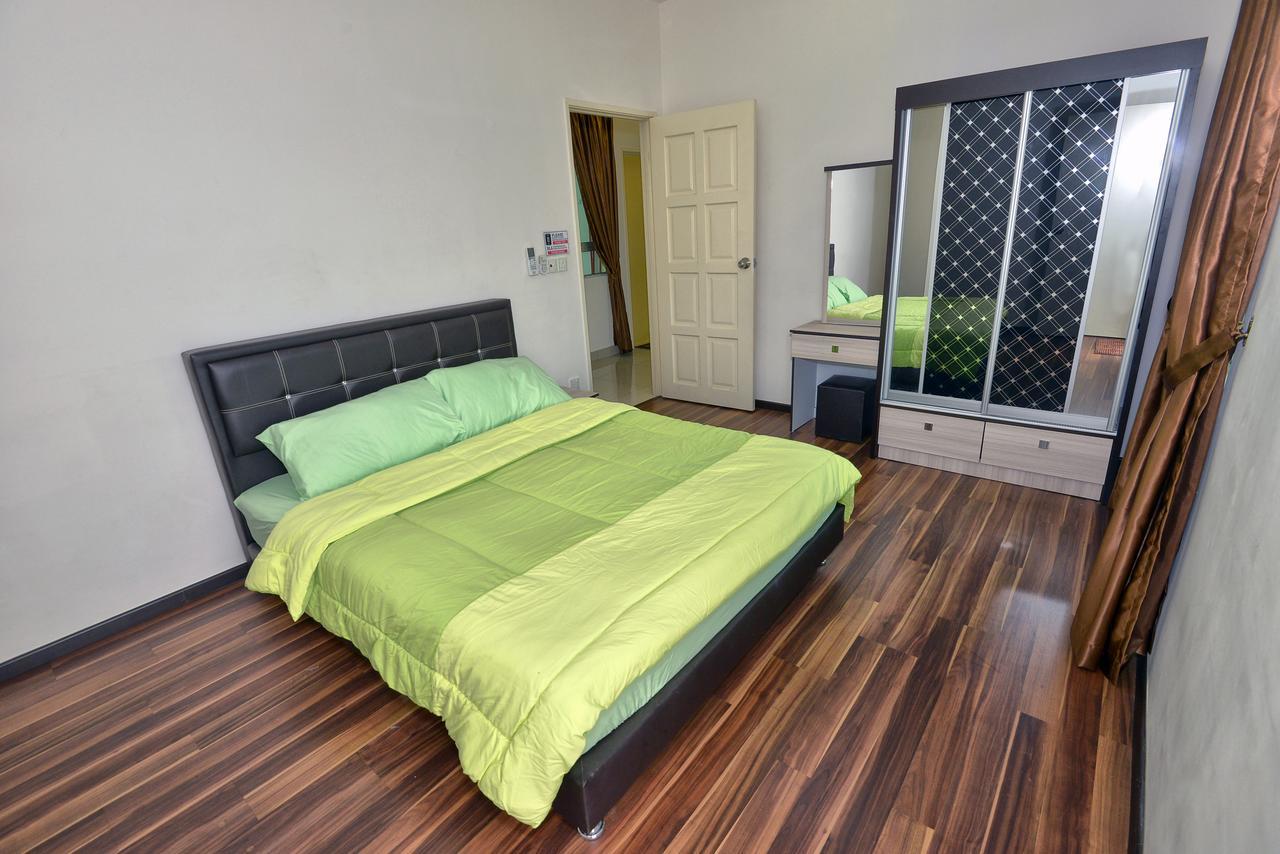Hits Homestay Bayan Lepas Exteriér fotografie