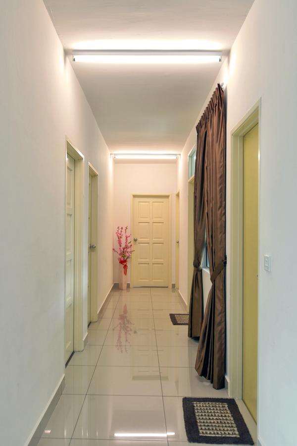 Hits Homestay Bayan Lepas Exteriér fotografie